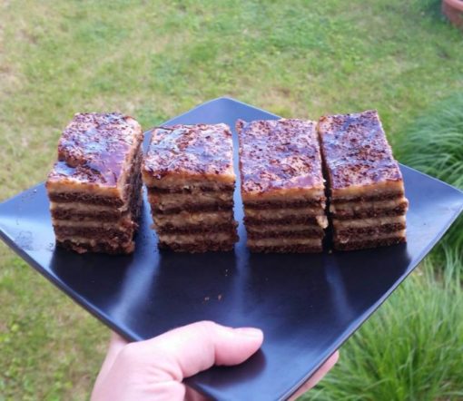 Marlenka-Honigkuchen aus Szafi Free Muffin Backmischung mit Carobpulver